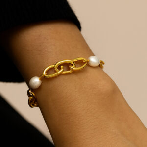 Baroque pearl bracelet