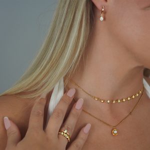 star choker necklace on model