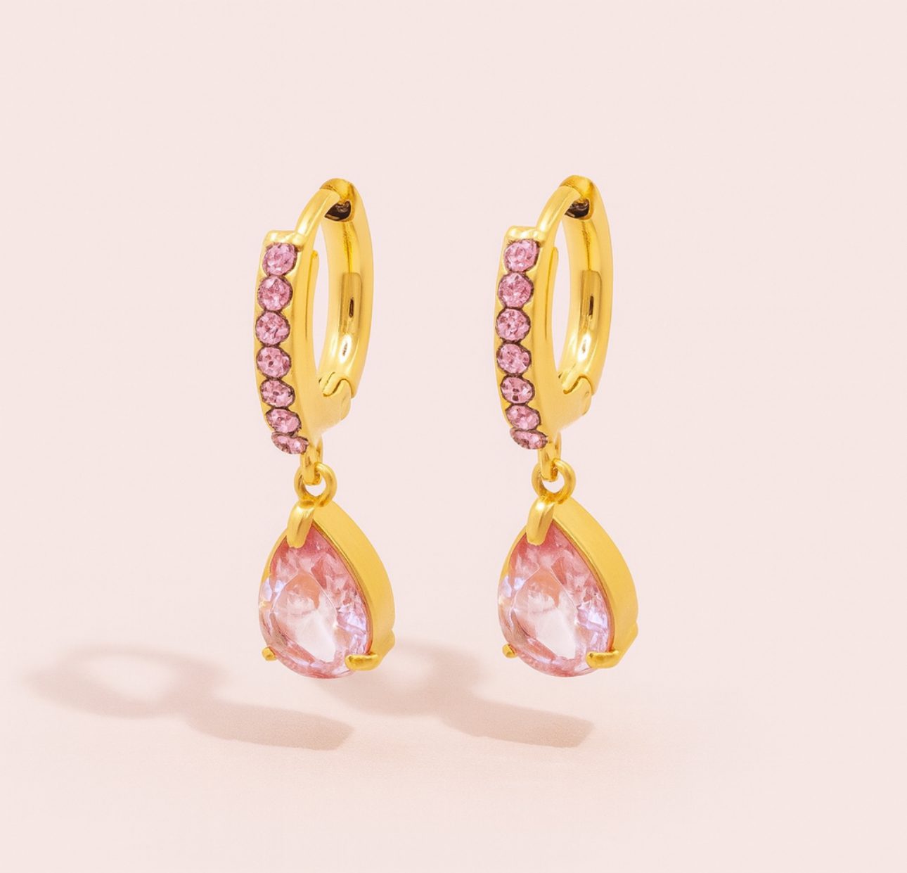 IMG_0137 Pink Cubic Heart Drop Huggies