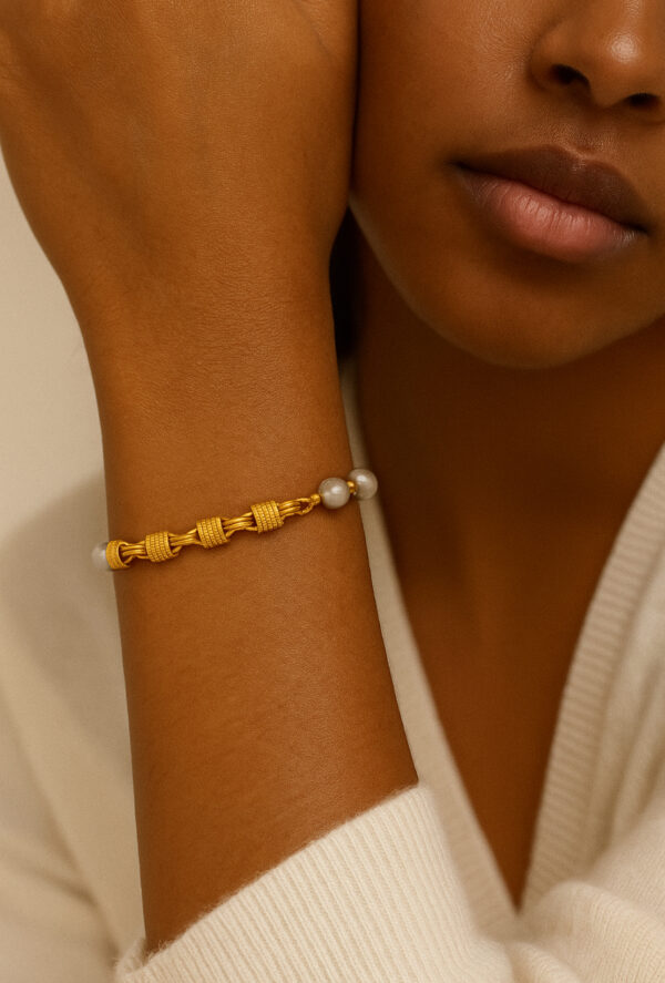 18K Gold Plated Bracelet Knot & Pearl