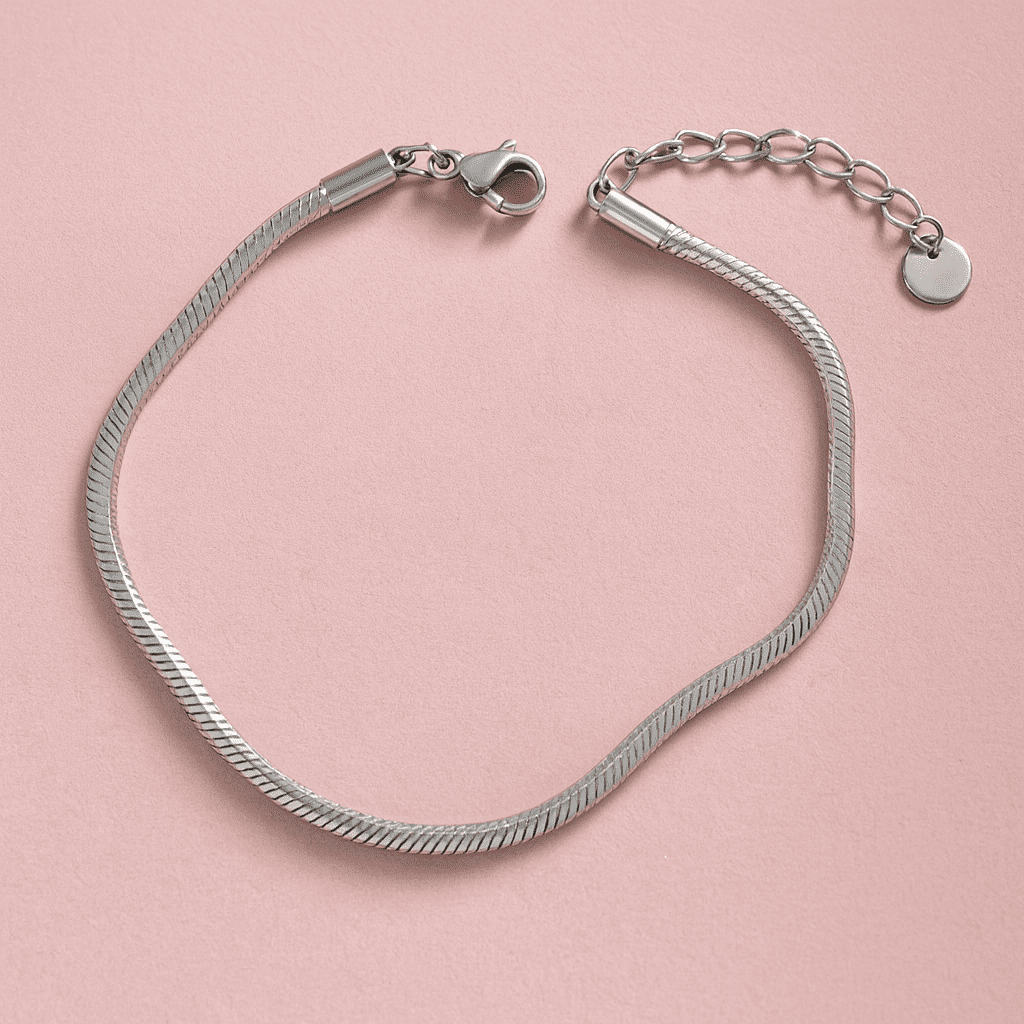 A6FC8051-C663-48C6-83ED-10F70CFC3F04 thick snake chain bracelet silver